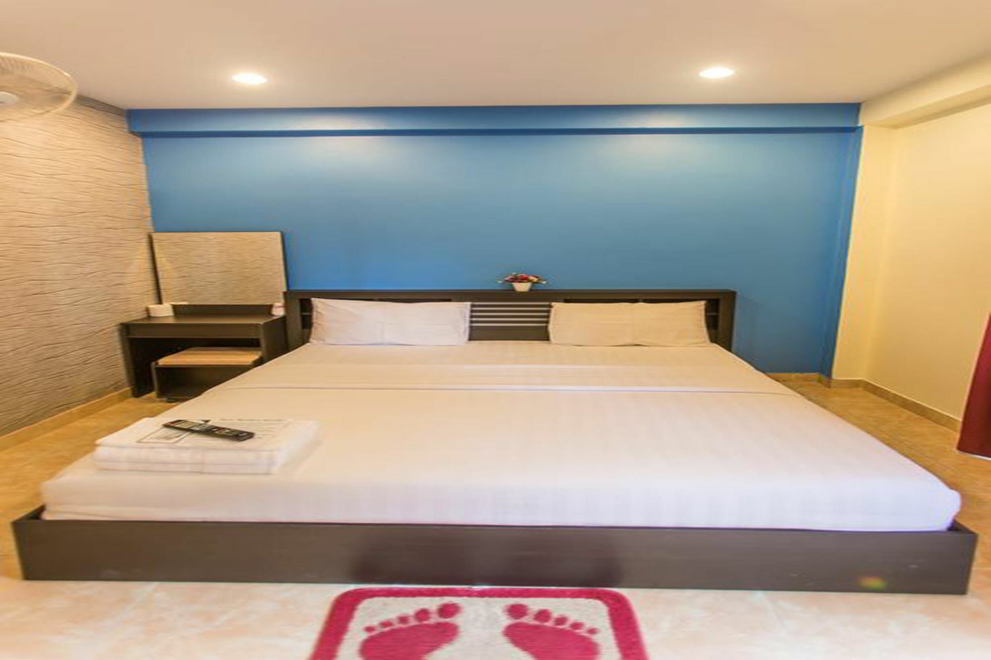 Retox Game On Hotel Pattaya Exterior foto